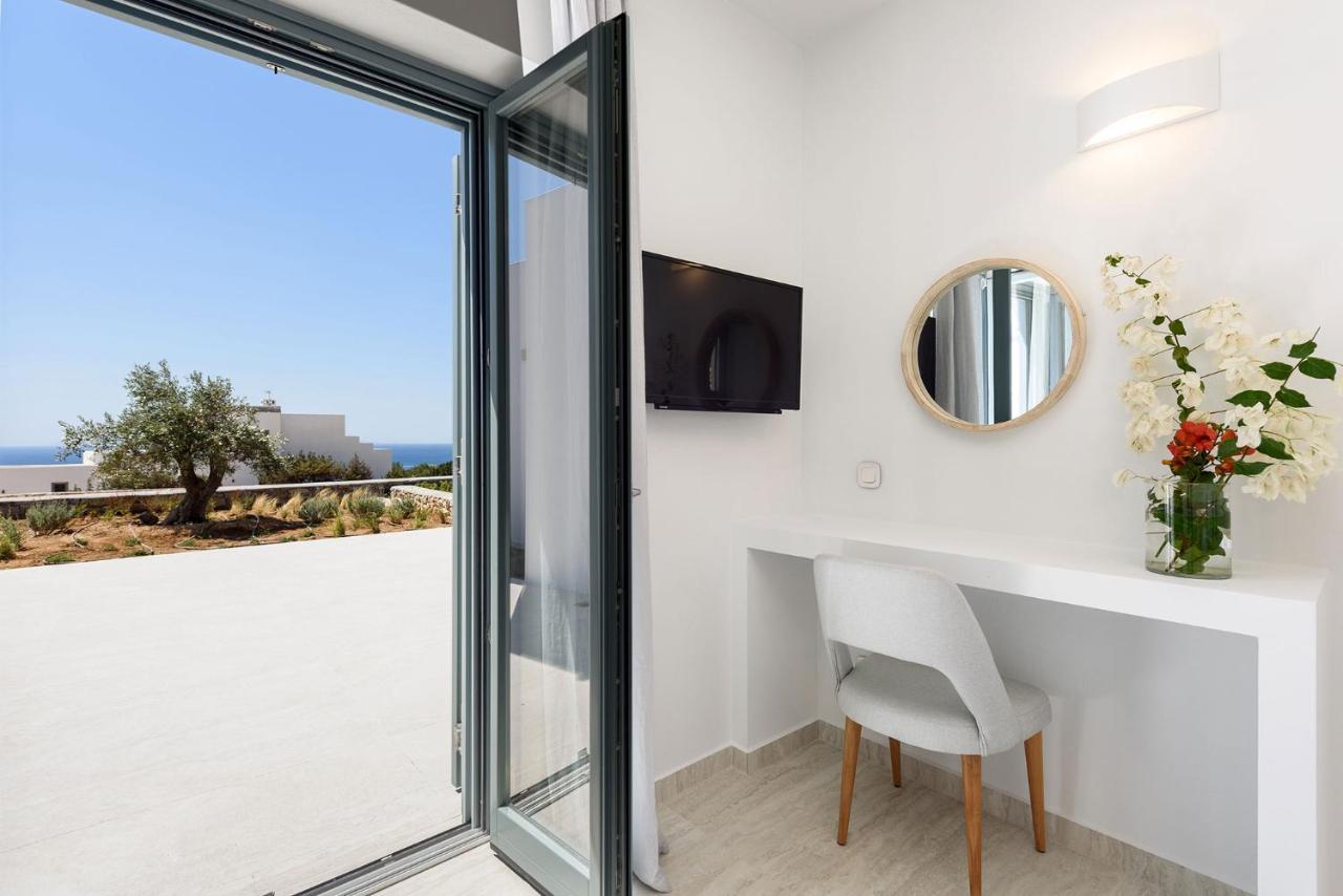 Villa Complex White And Rocks Parikia  Exterior photo